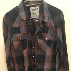 Levi’s Pearl Snap button down shirt